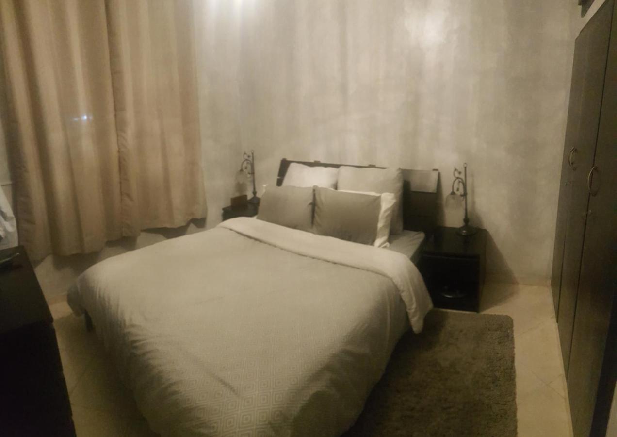 Ayam Room Sale Exterior photo